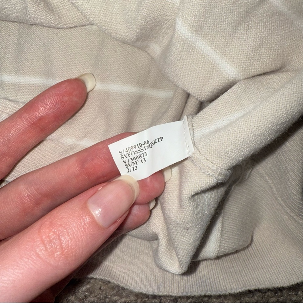 Banana Republic - Beige Striped Top - Small - Picture 4 of 7